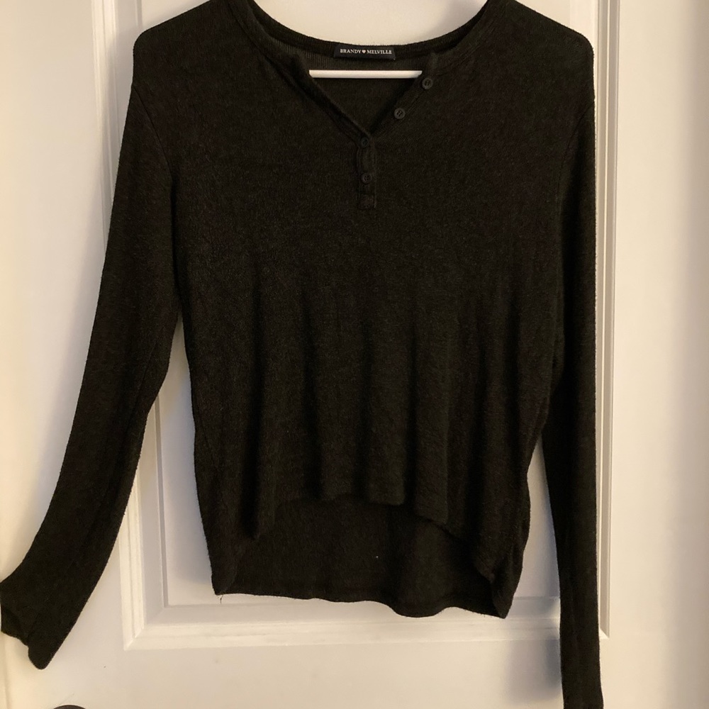 Brandy Melville Long Sleeve Sweater made in Italy